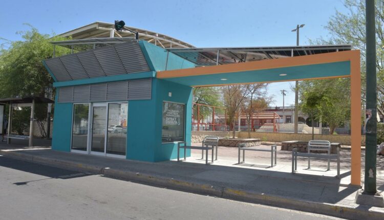 Aplican Sanción Administrativa Por Daños A Parada De Transporte De Gobierno Municipal