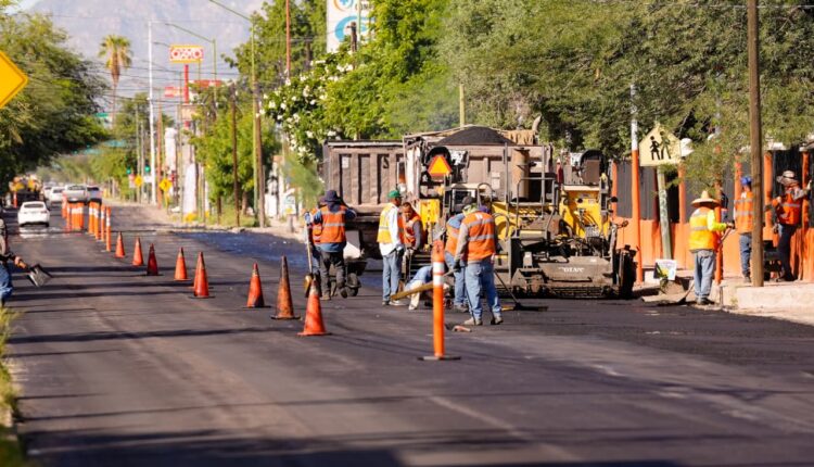 Supervisa Toño Astiazarán Mantenimiento Mayor En Calle Olivares (3)